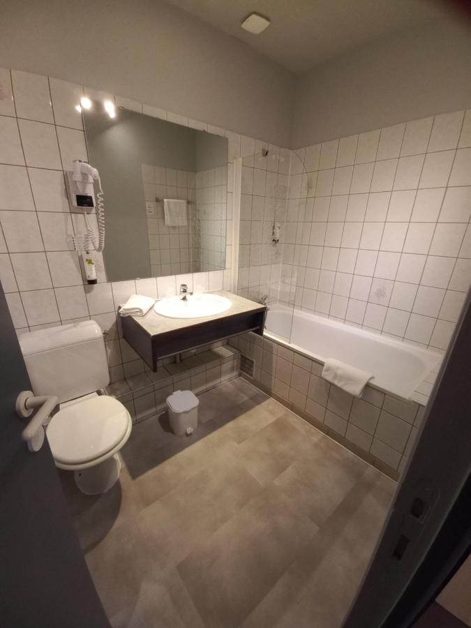 Logis Hotel La Residence, Cognac Centre Zewnętrze zdjęcie